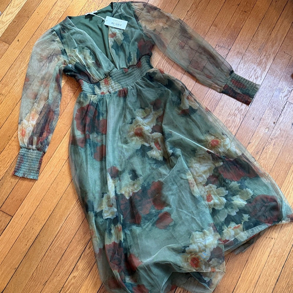 Baltic Born Maxi Dress — Size Medium — NWT